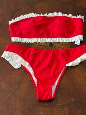 NWOT Kamoni Red & White Ruffled Bikini Set, L/XL
